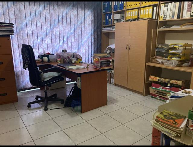 5 BEDROOM HOUSE FOR SALE IN CASHAN